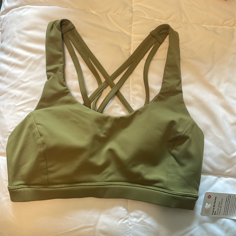Lululemon Free to Be Serene Sports Bra